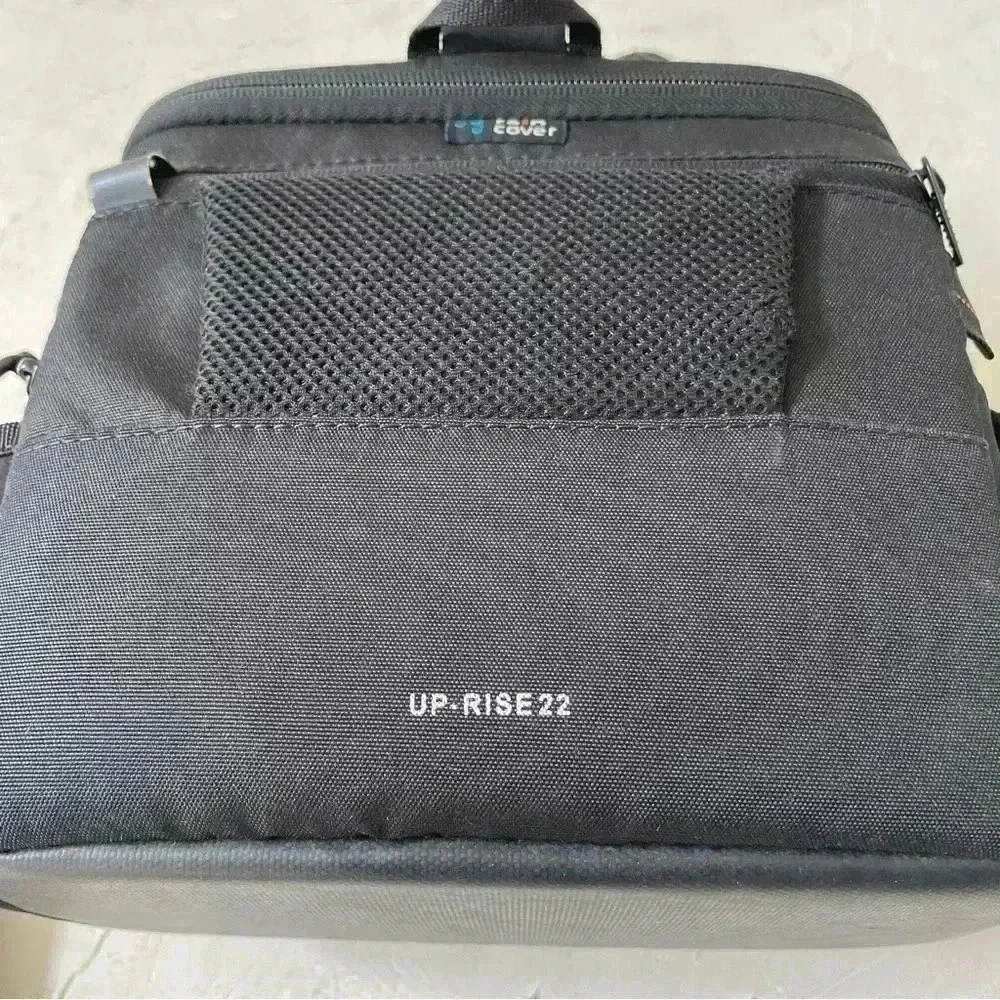 vanguard camera bag